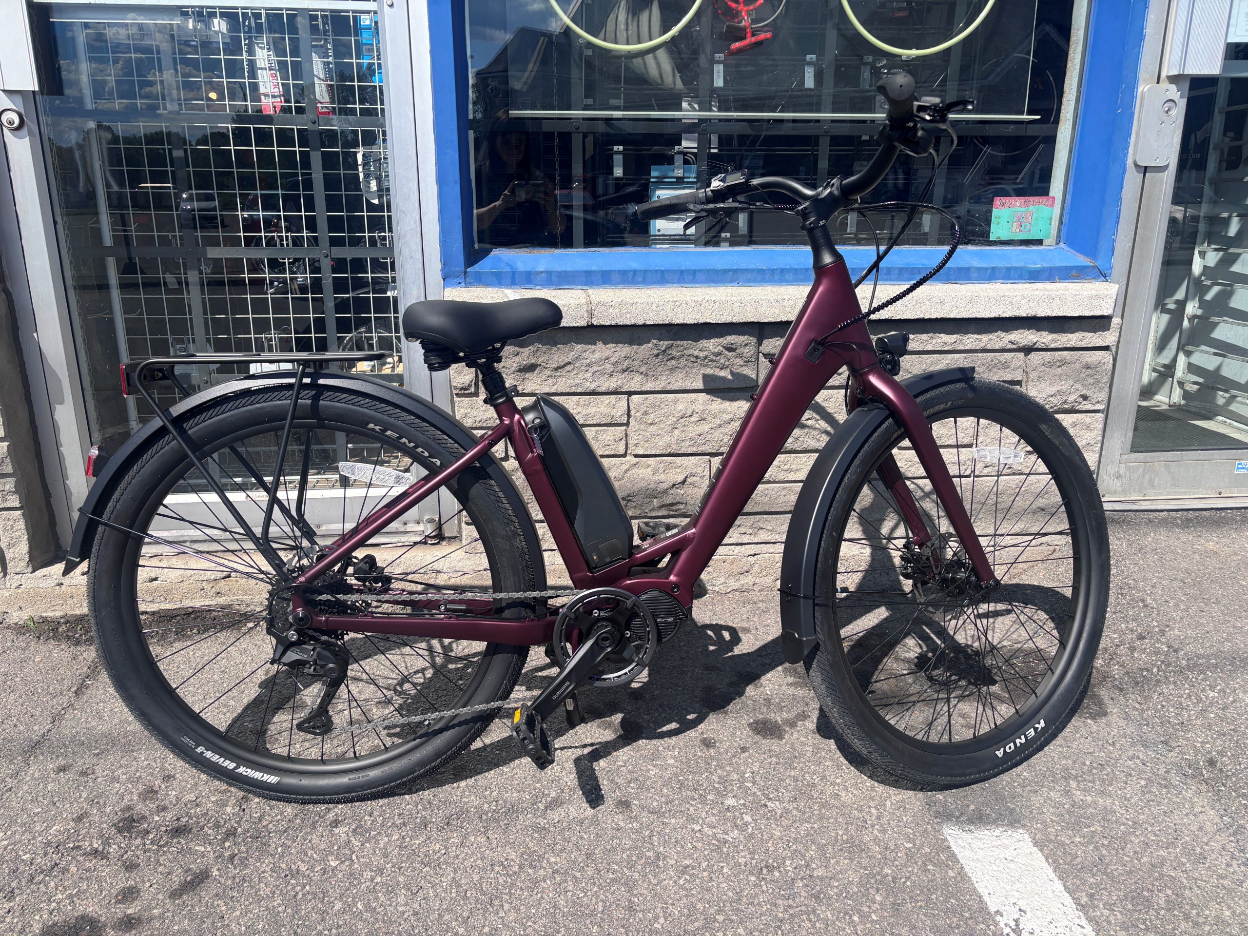 Ville et piste cyclable usagé NORCO SCENE VLT 2026